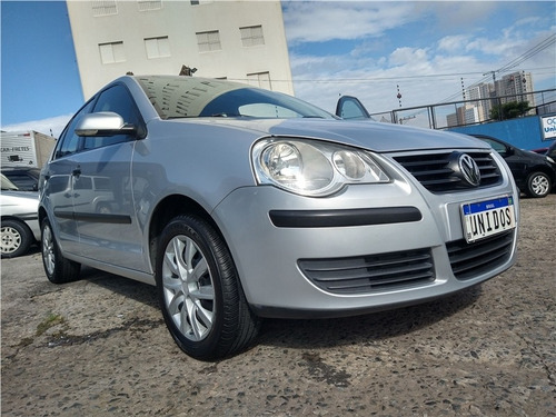 Imagem 8 de 14 de Volkswagen Polo Sedan 1.6 Mi Comfortline 8v Flex 4p Automati
