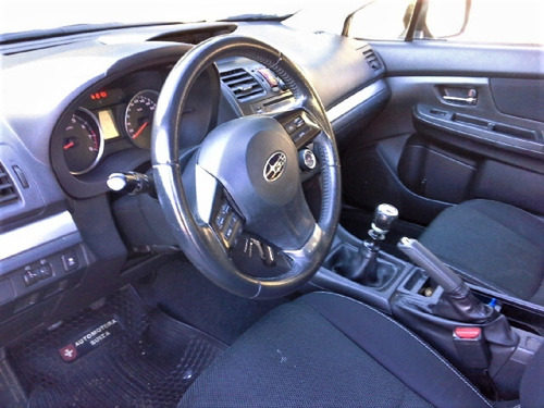 Subaru New Xv Awd 2.0i Mecanico 2013
