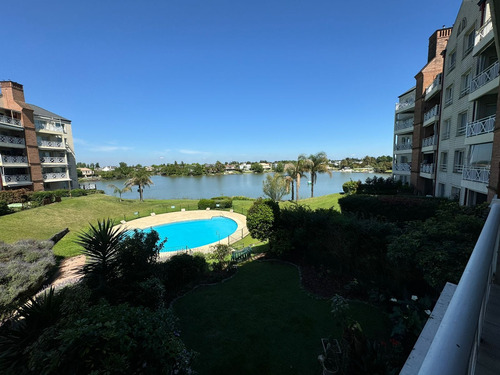 Excelente Departamento Amoblado, Impecable, Vista Al Lago