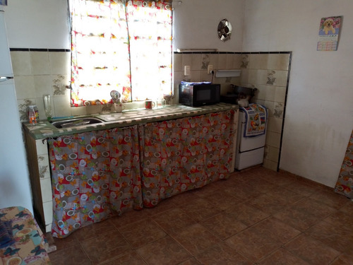 Chacra De 3 Hectáreas Con Dos Casas