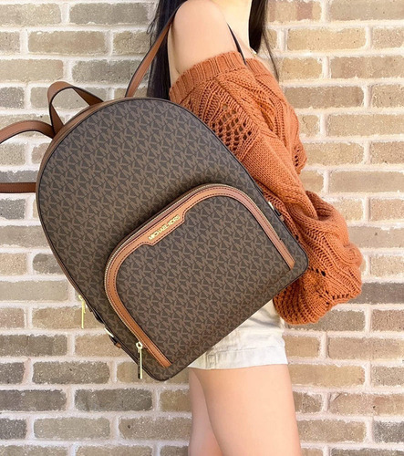 Mochila Michael Kors - Modelo Jaycee LG Backpack Brown