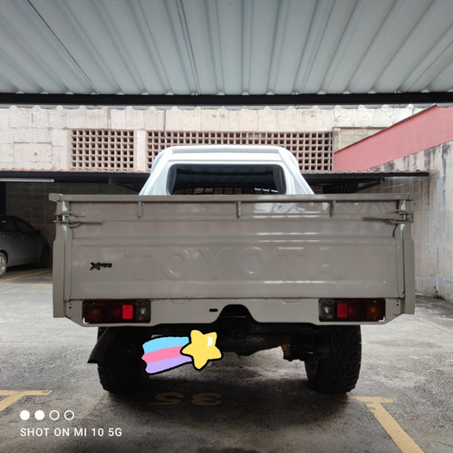 Imagen 3 de 12 de Jose Da Silva Jose Da Silva Macho Pickup