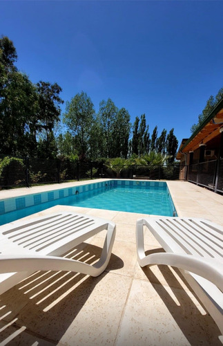 Se Vende Casa Quinta Amplia, En Zona Cubillos. San Rafael