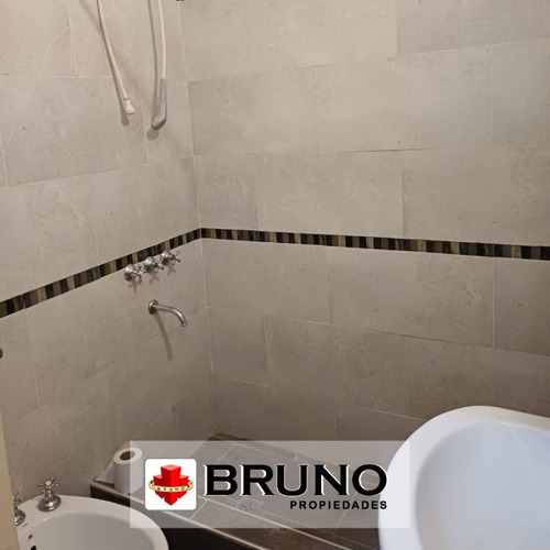 Casa En Venta En Parque San Martin