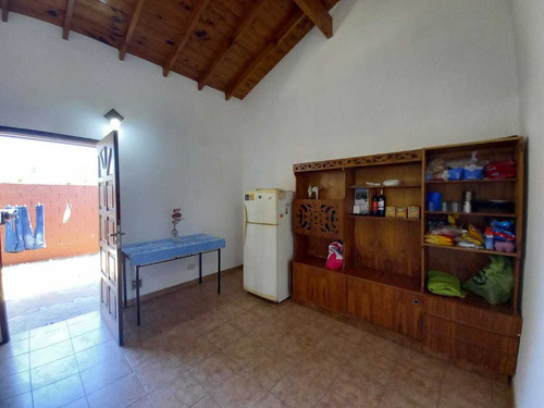 Venta Casa 4amb + 2 Deptos Calle 4 E/ 49 Y 50 Santa Teresita