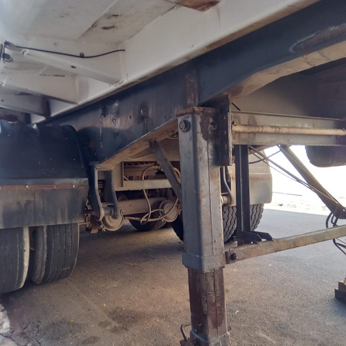 Carreta Caçamba Basculante Randon 40 M3 1996