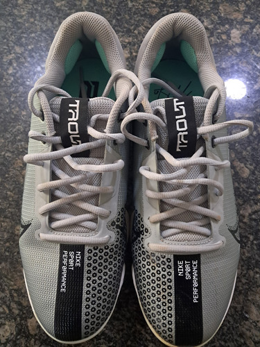 Ganchos Beisbol Nike Force Zoom Trout 7 Pro Talla 10.5 Gris (Usado)