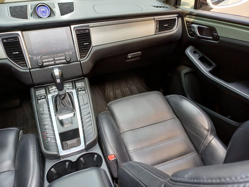 Porsche Macan 3.7 Turbo Performance Package At