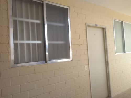 Apartamento 70 Metros Da Praia R$ 160 Mil
