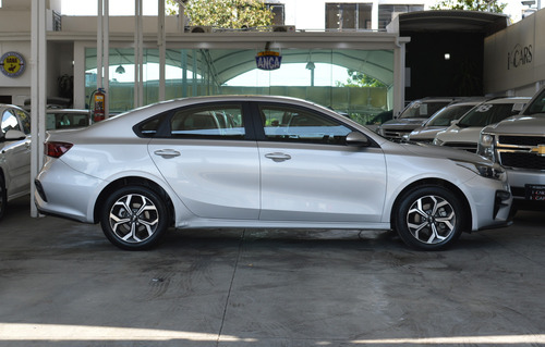 Kia Forte 2.0 Lx Mt