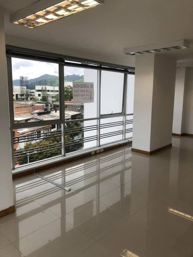 Imagen 7 de 14 de Venta Oficina Sector Cable Manizales, Cod 4297370