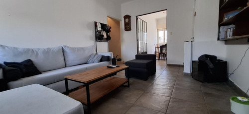 ¡excelente Ph Refaccionado De 3 Ambientes Con Patio Y Parrilla!- En Venta