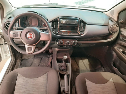 Fiat Uno Attractive 1.0 8v (flex) 4p