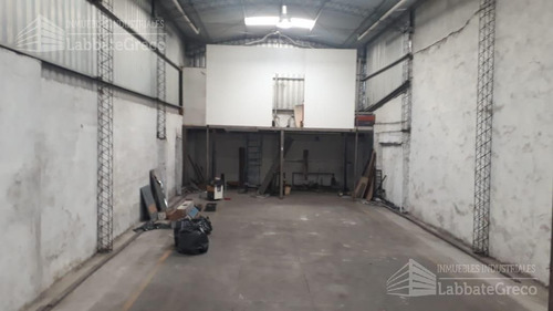 Imagen 4 de 6 de Excelente Nave Industrial En Caseros