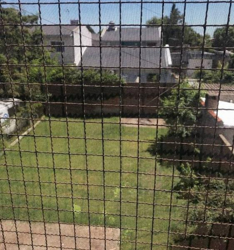 En Venta. Casa En Planta Alta, Con Local En Planta Baja. Par