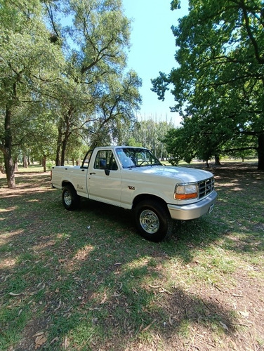 Imagen 3 de 24 de Ford F-100 1998 4.3 I 4x4
