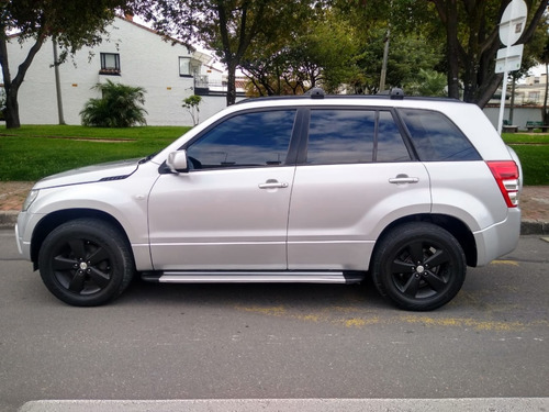 Suzuki Grand Vitara 4x4. Aut. 2.4 Cuero Full Equipo