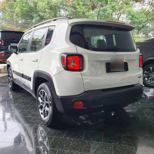 Imagem 2 de 15 de Jeep Renegade 1.8 16v Flex Longitude 4p Automático