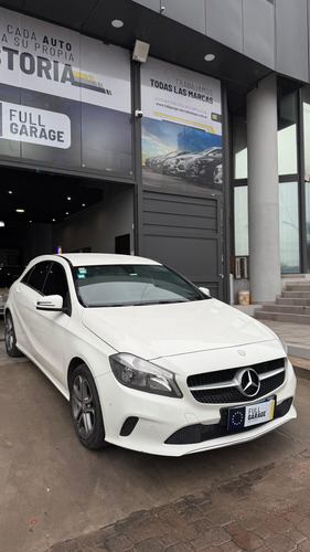 Mercedes-Benz Clase A 1.6 A200 Urban 156cv