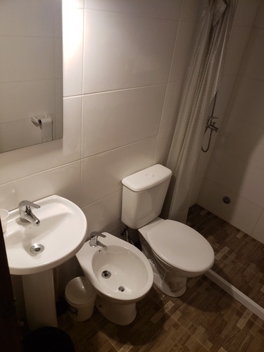 Vendo Casita Y 2 Apartamentos A 3 Cuadras De Playa