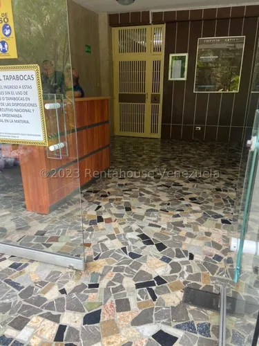 Oficina En Venta - Delia Pereira