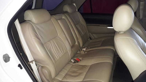 Imagem 14 de 15 de Toyota Hilux Sw4 Sr 4x2 2.7 Aut 2015