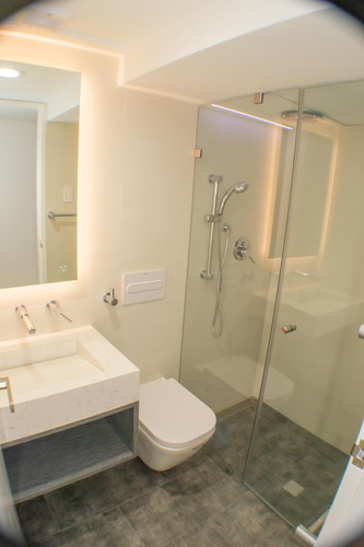 Imagen 6 de 14 de Apartamento En Santa Fe. Recién Remodelado 0414-2465931