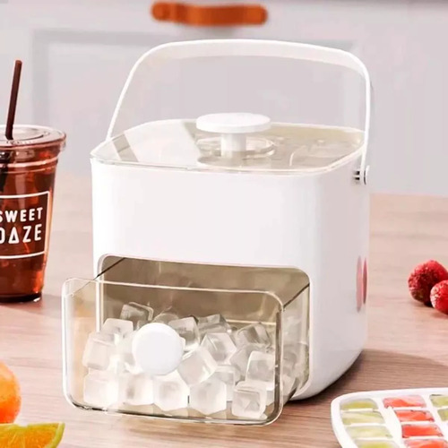 Forma Para Mini Gelo 48 Cubos Com Gaveta Botão E Pegador