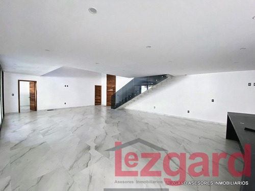 Se Vende Casa Nueva En Lomas De Cocoyoc Junto Al Campo De Golf