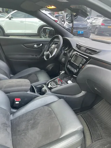 Nissan Qashqai Midnight