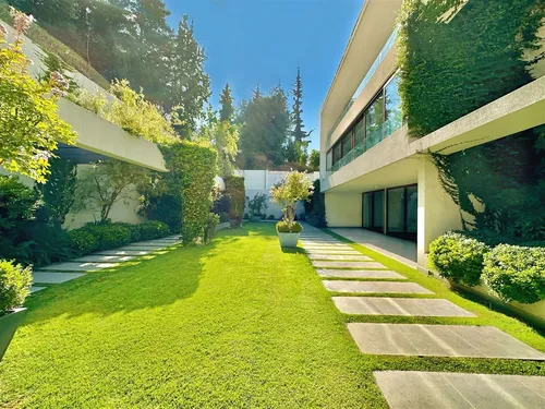 Dúplex Con Jardín Privado: Santa María De Manquehue