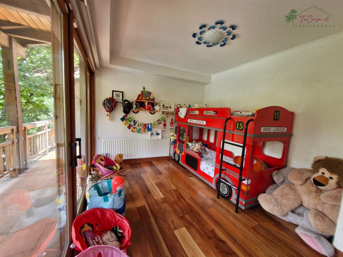 Casa En Venta De 5d/5b El Arrayan - Lo Barnechea