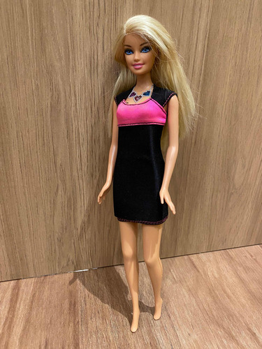 Boneca Barbie Design De Moda Não Funciona Mattel (Usado)