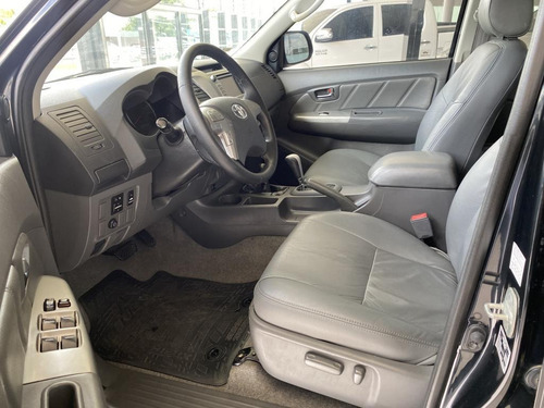 Hilux Cd Srv D4-d 4x4 3.0 Tdi Diesel Aut