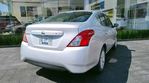 Imagen 5 de 11 de Nissan Versa 2018 1.6 Sense At