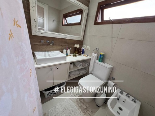 Venta De Hermosa Casa Céntrica En Mercedes B