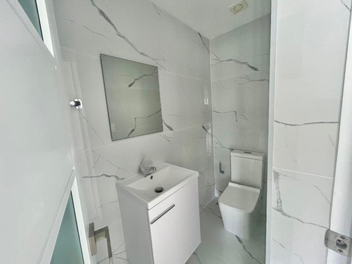 Urbanización Real, Apartamento De 3 Habitaciones 3 Parqueos