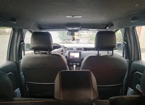 Renault Duster 1.3 Intense Cvt