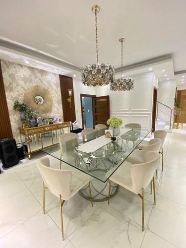 Casa En Venta En Altos De Arroyo Hondo Iii