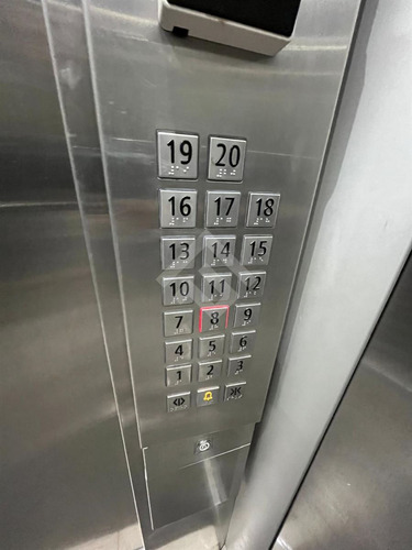 Departamento En Venta De 2 Dorm Y Estac. En Estación Central