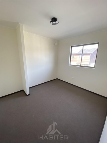 Se Arrienda Casa Nueva! 2 Dorm. Parque Bellavista, En Curicó