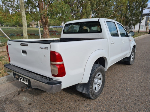 Toyota Hilux 3.0 Cd Sr 171cv 4x2 - B3 2015