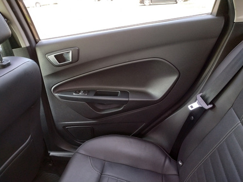 Ford Fiesta 1.6 16v Titanium Flex Powershift 5p 2015