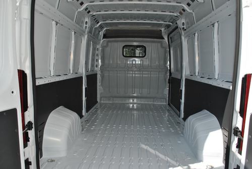 Imagen 7 de 15 de Fiat Ducato L4 H2 Maxicargo