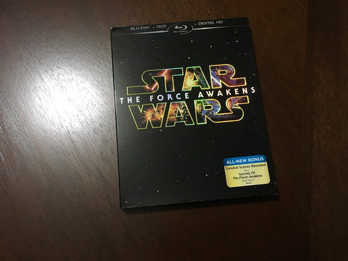 Star Wars: The Force Awakens (blu-ray + Dvd + Digital Hd)