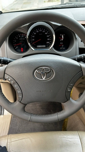 Imagen 8 de 16 de Toyota Sw4 2009 3.0 I Srv C/cuero 4x4 (2009)