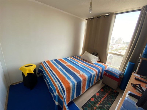 Departamento En Venta De 2 Dorm. En Santiago
