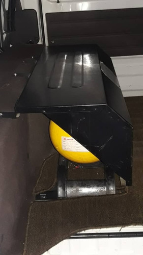 Imagen 8 de 15 de Mitsubishi Panel L300