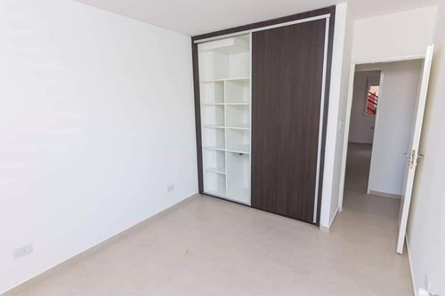 Imagen 13 de 13 de Venta Moderno Departamento 2 D Con Cochera