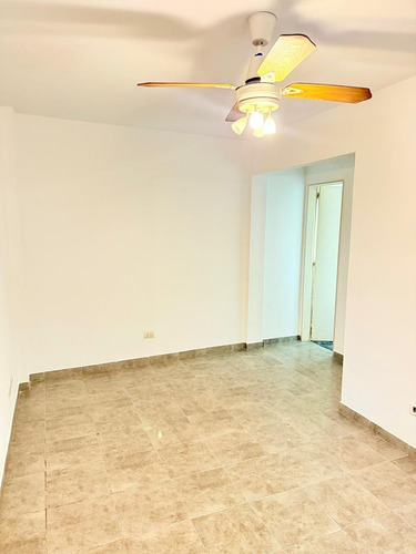 Venta Depto. 2 Amb. Parque Chacabuco